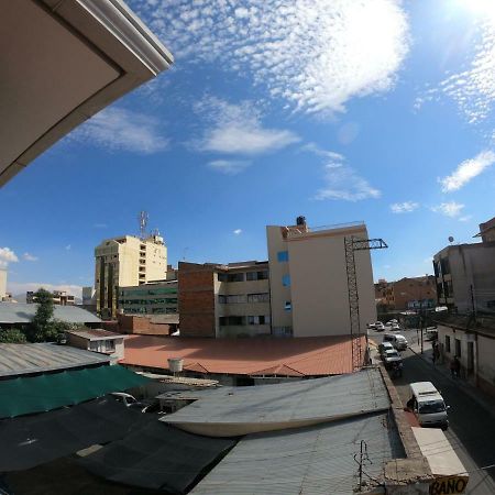 Apartamento Vila Festiva Cochabamba Centrica Exterior foto
